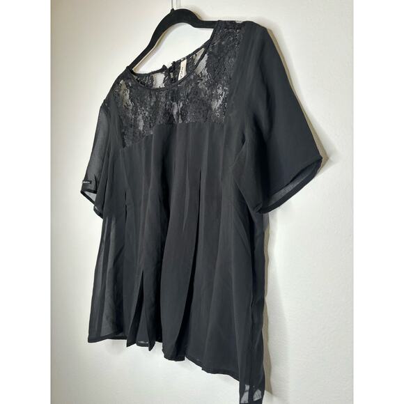 RVCA Black Sheer Blouse with Pleats and Lace - Picture 2 of 3